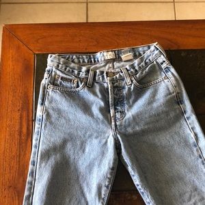 Calvin Klein middle high-rise Jean size one